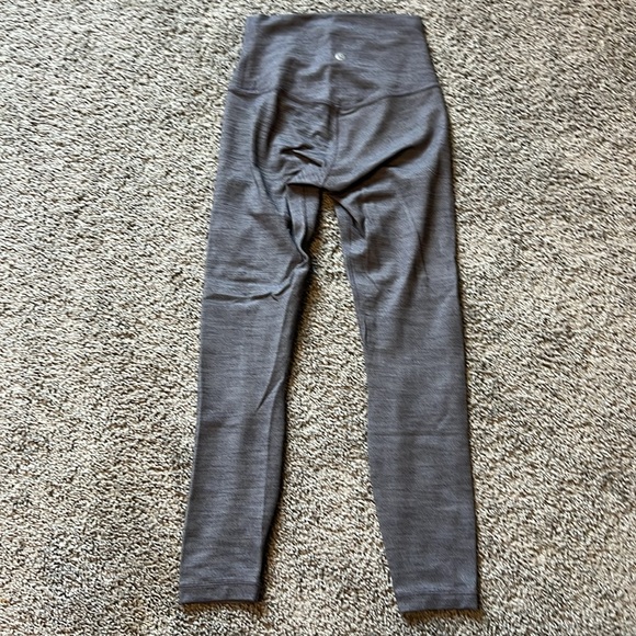 Align 25” in mini herringbone - Picture 4 of 5